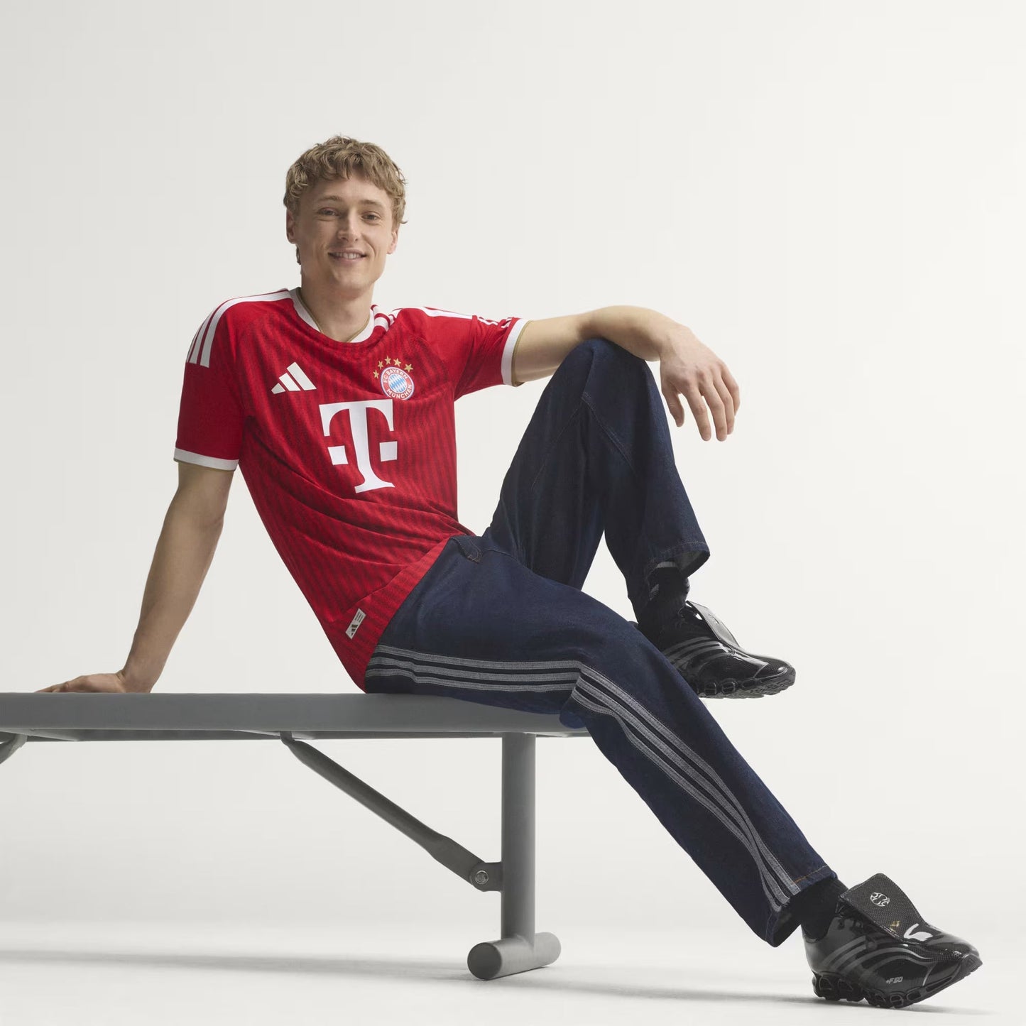 Camisa adidas Bayern de Munique 2026/27 I Jogador