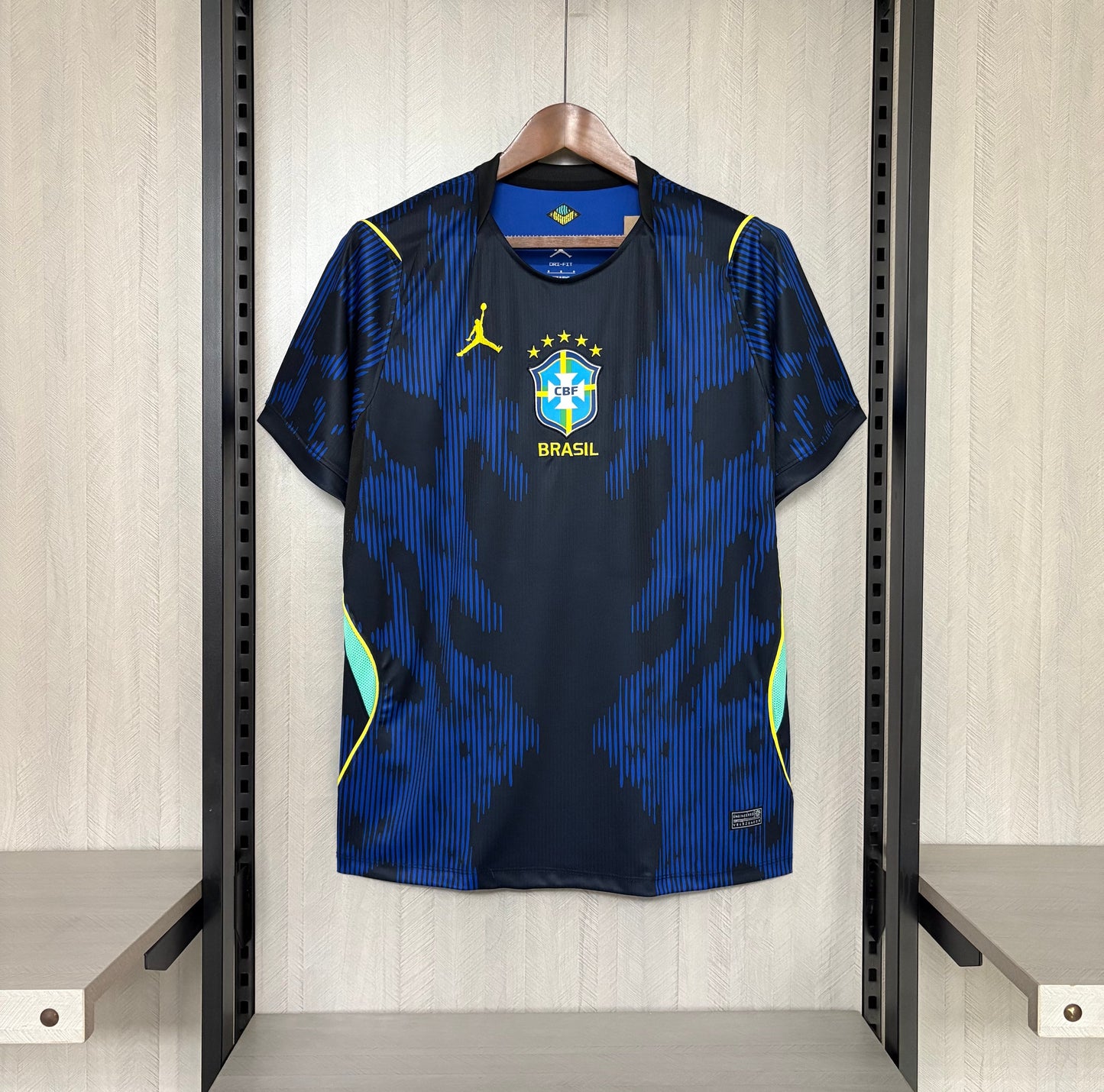 [PRONTA ENTREGA] Camisa Brasil Away 2026 Azul e Preta - Torcedor