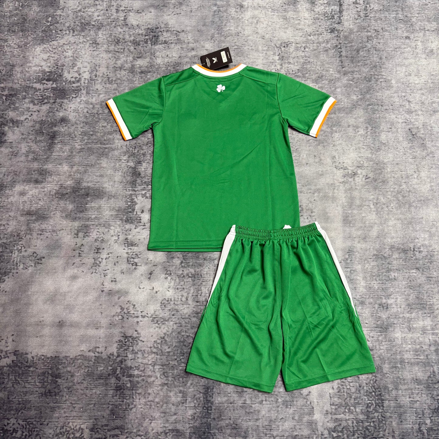 Conjunto Infantil Irlanda 2026/27