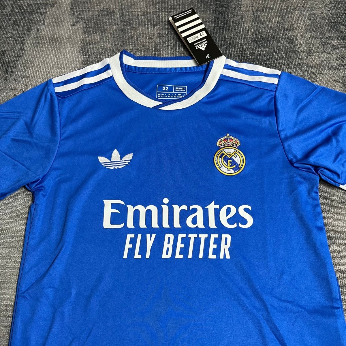 Conjunto Infantil Real Madrid 2025/26