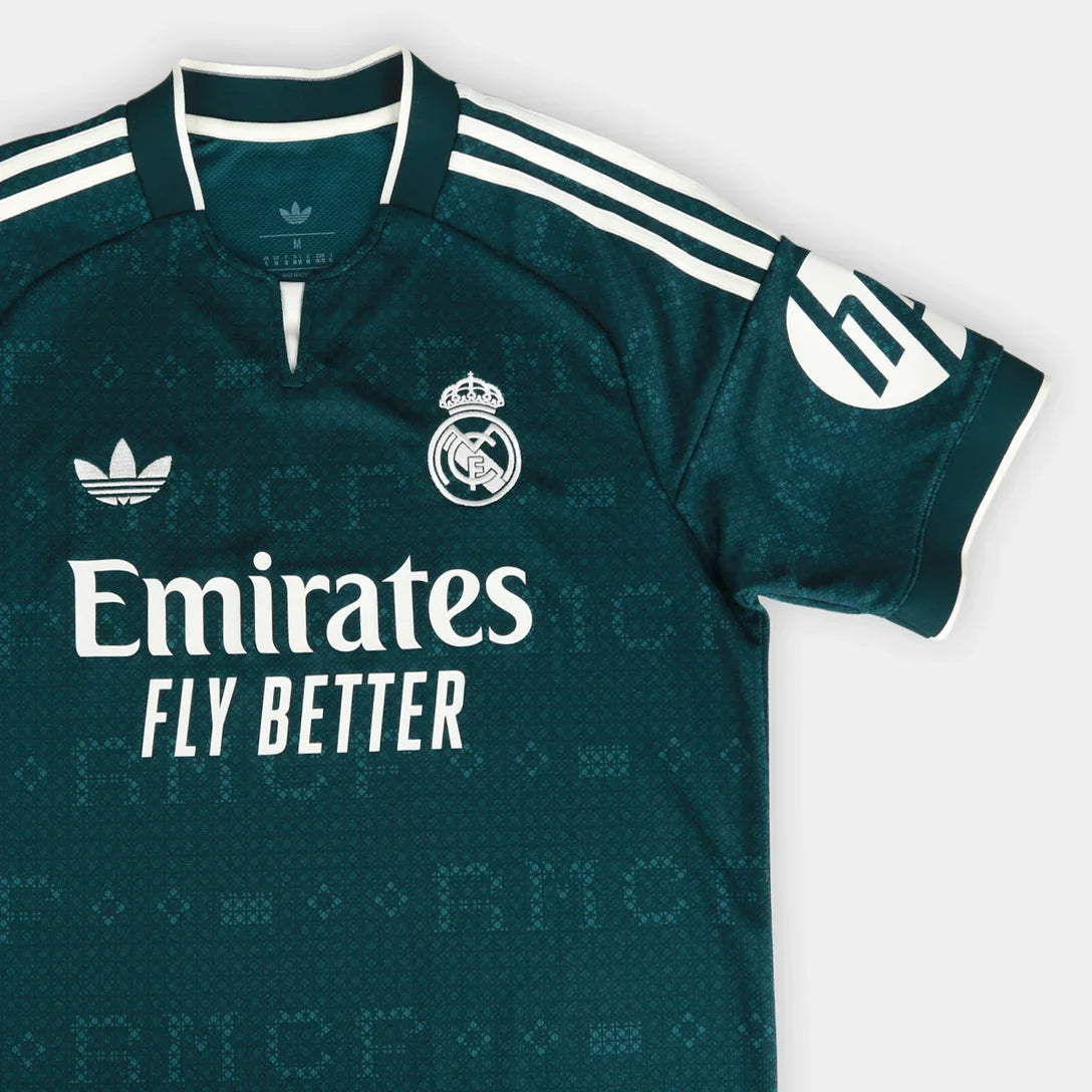 Conjunto Infantil Real Madrid 2026/27 II