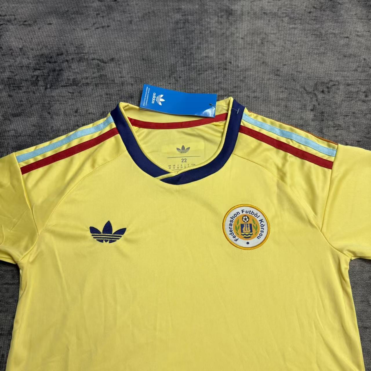 Conjunto Infantil Coraçao 2026/27