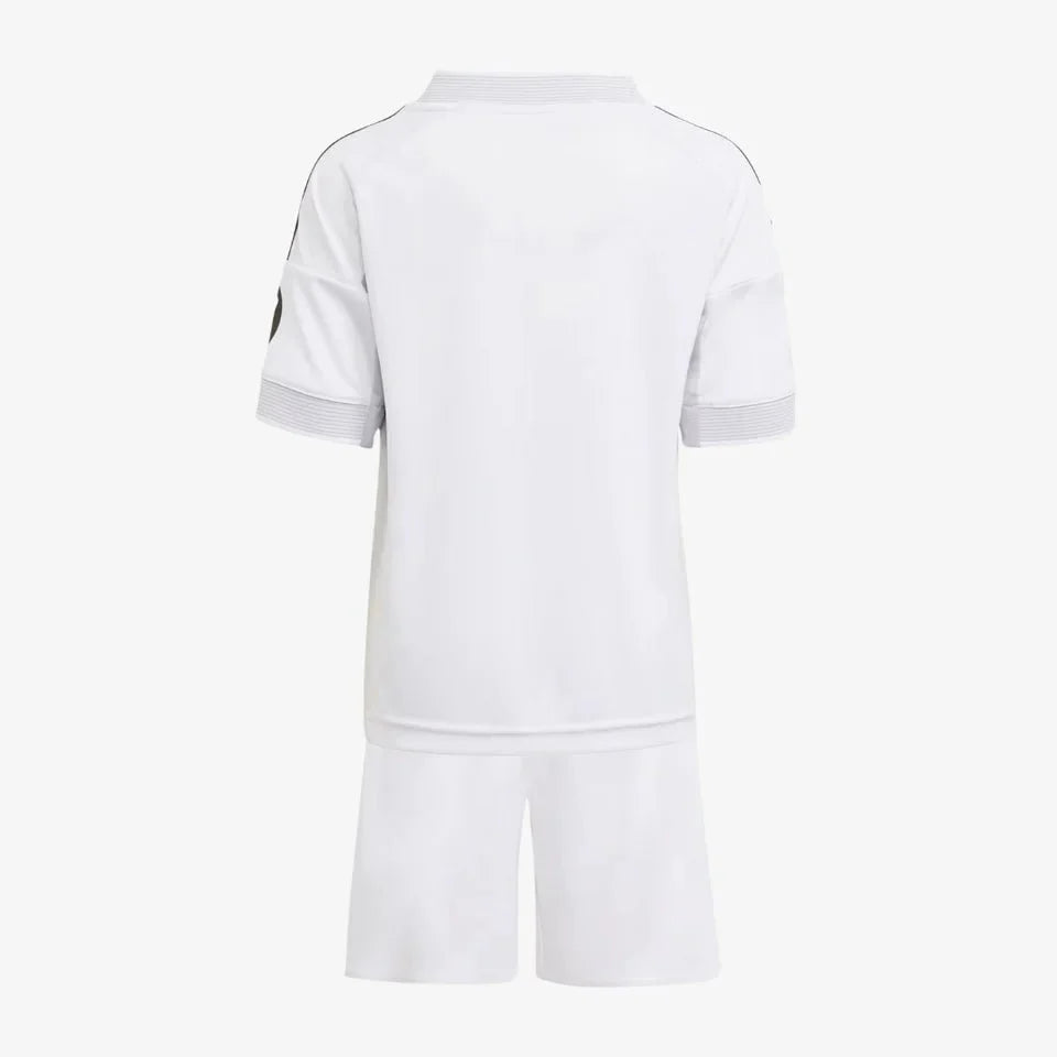 Conjunto Infantil adidas Real Madrid 2025/26 I