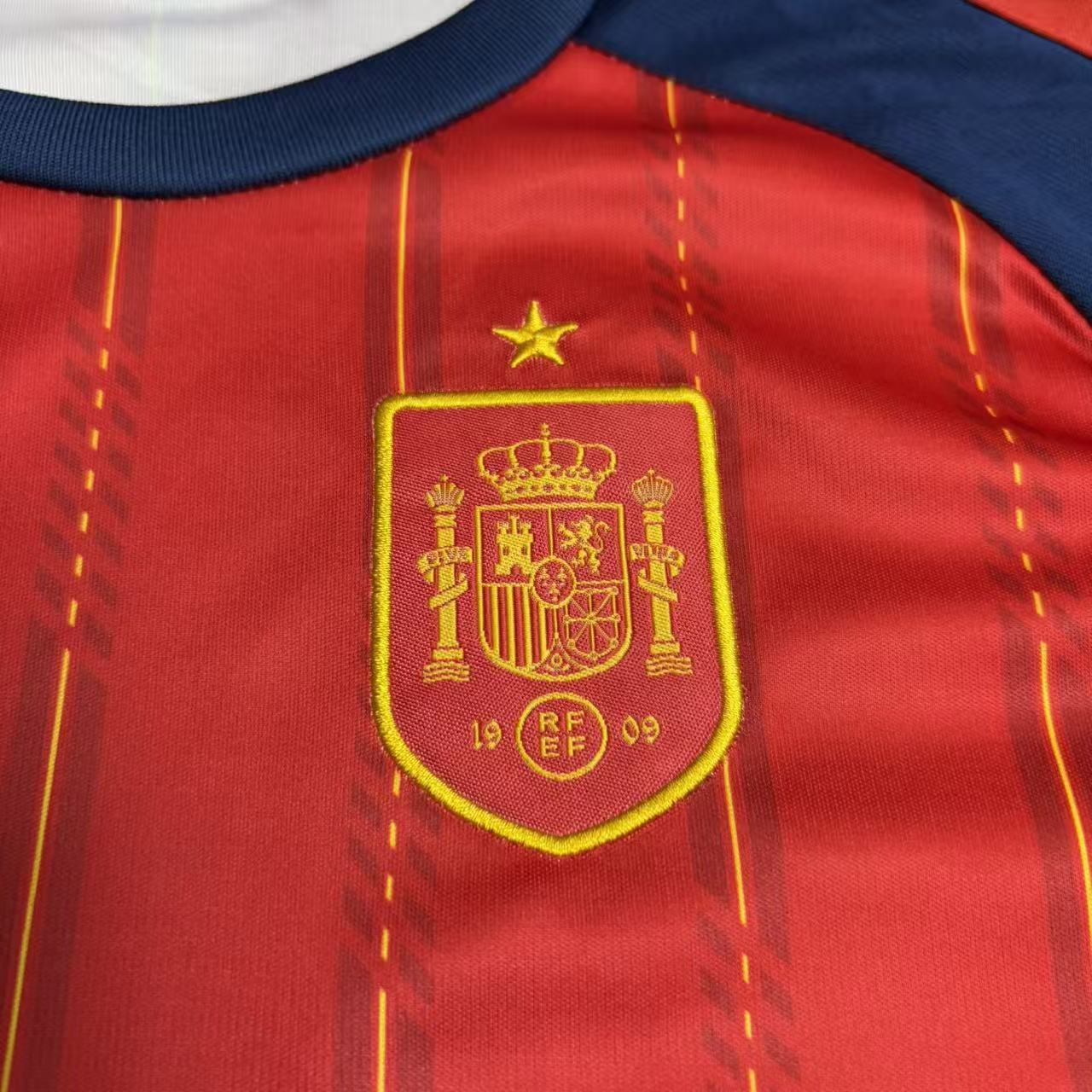Conjunto Infantil Espanha 2026/27